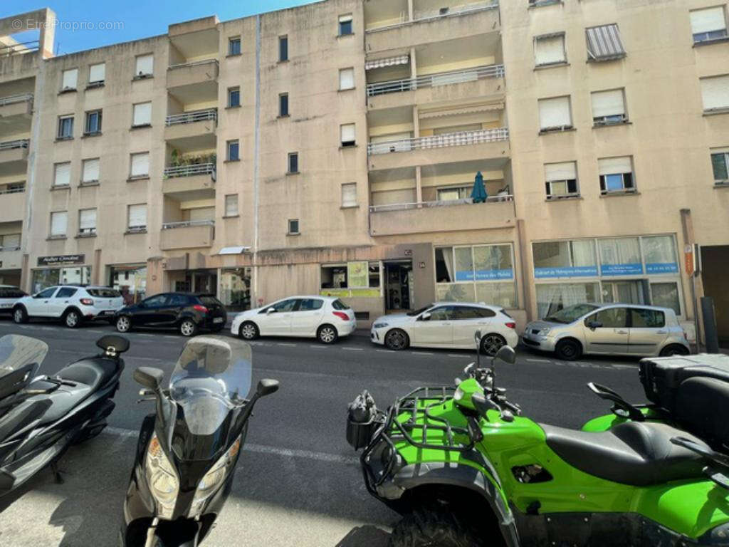 Commerce à CAGNES-SUR-MER