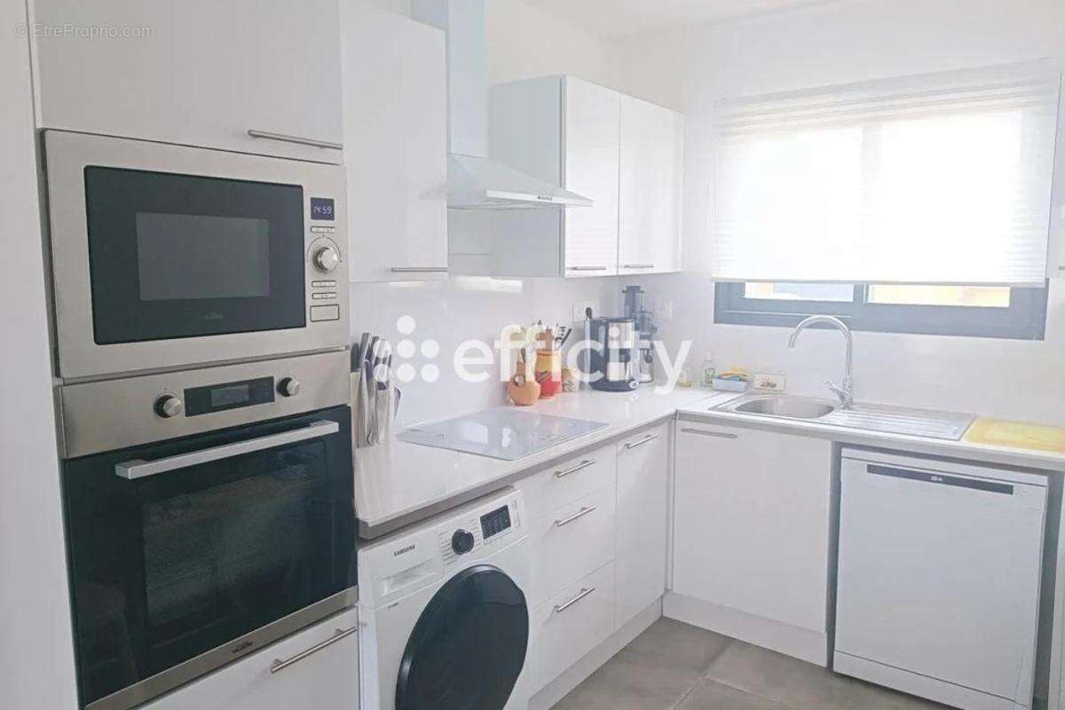 Maison à COLOMBIERS