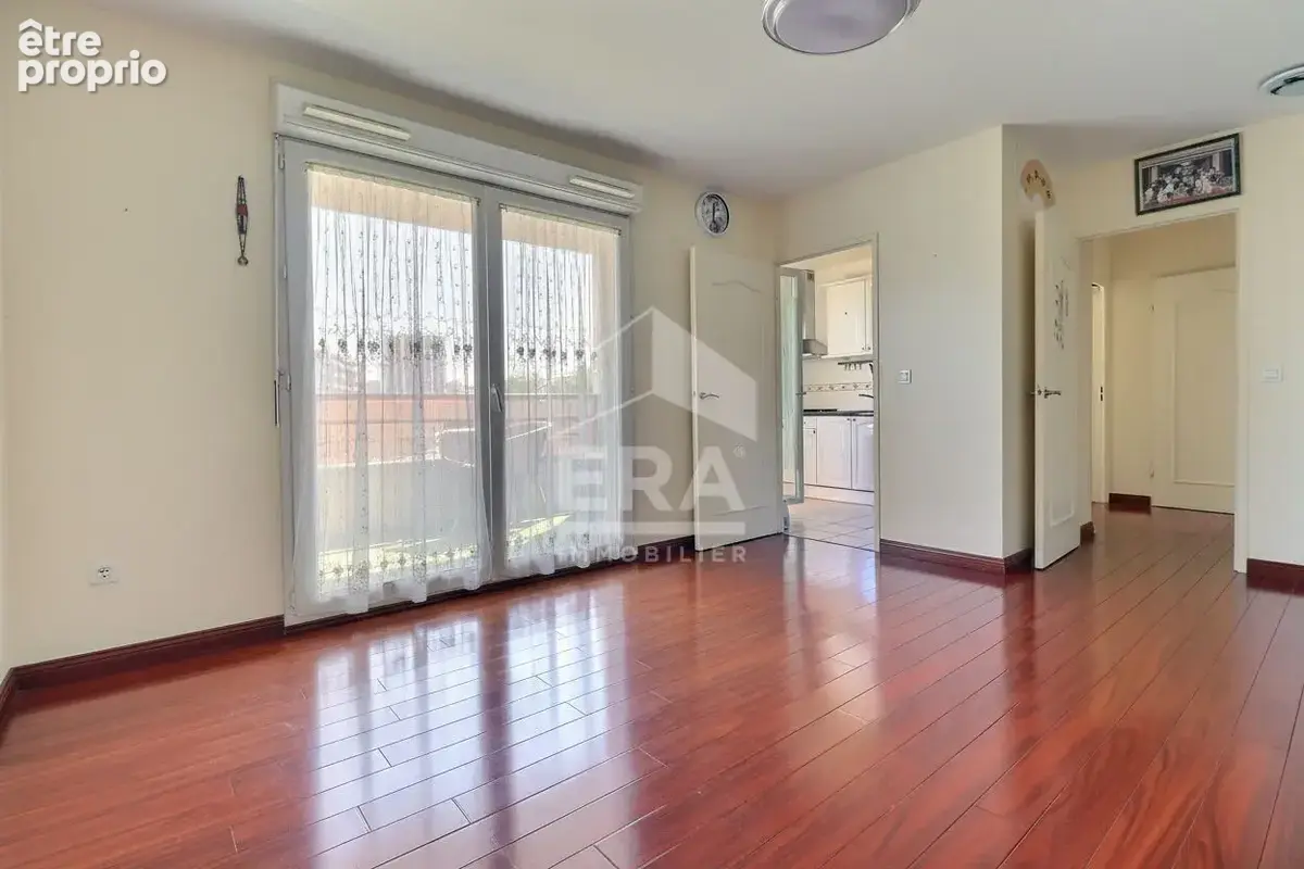 Appartement 55m² à La Plaine Saint Denis - photo 8
