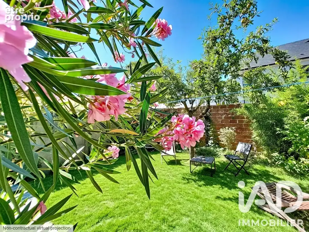 Photo 1 - Maison à VELIZY-VILLACOUBLAY