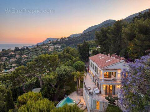 Maison à ROQUEBRUNE-CAP-MARTIN
