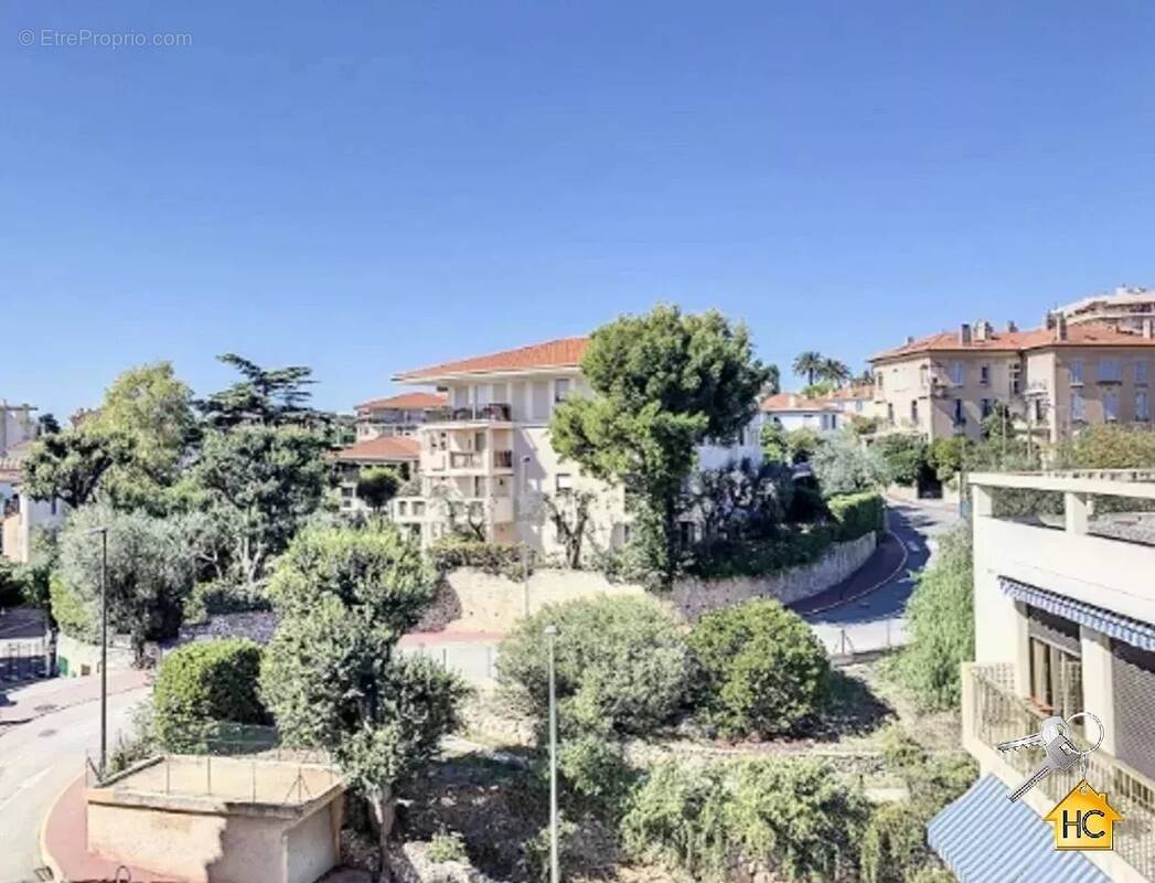 Appartement à CANNES