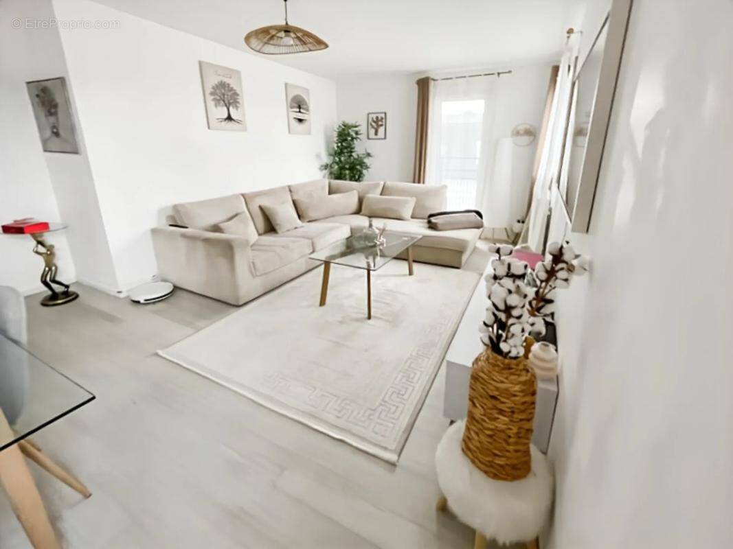 Appartement à MELUN
