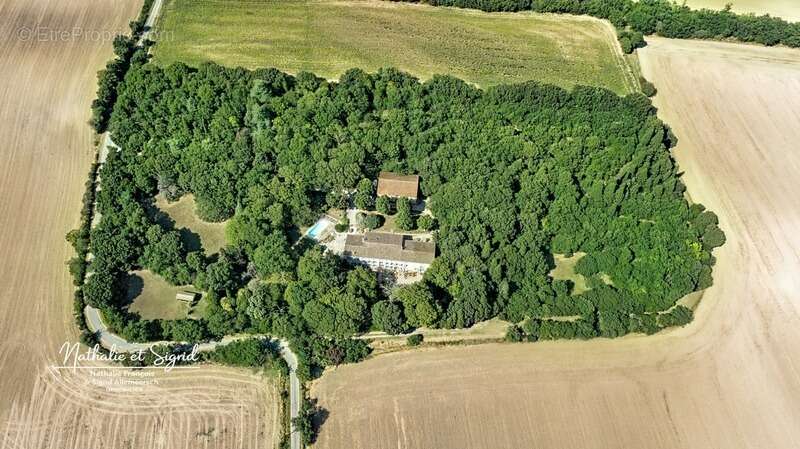 Domaine d’exception au cœur du sud de la france - photo 11