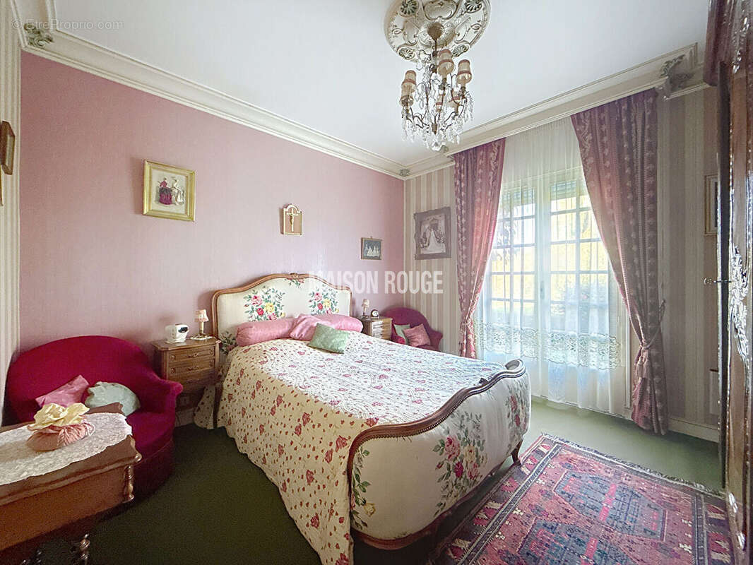 Maison à DOL-DE-BRETAGNE