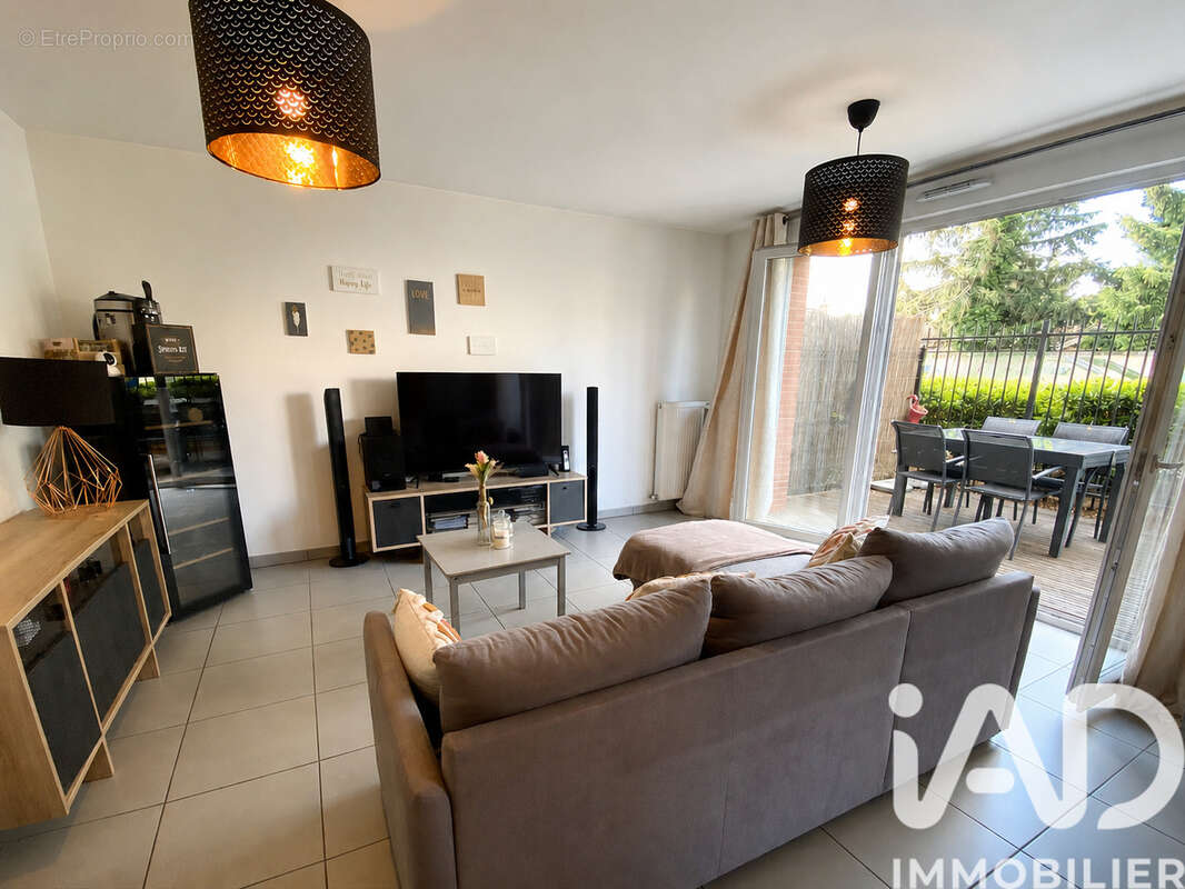 Photo 2 - Appartement à SAINT-LAURENT-DE-MURE