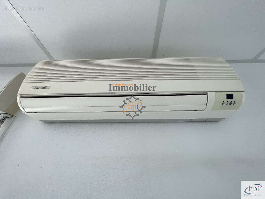 Commerce à VABRES-L&#039;ABBAYE