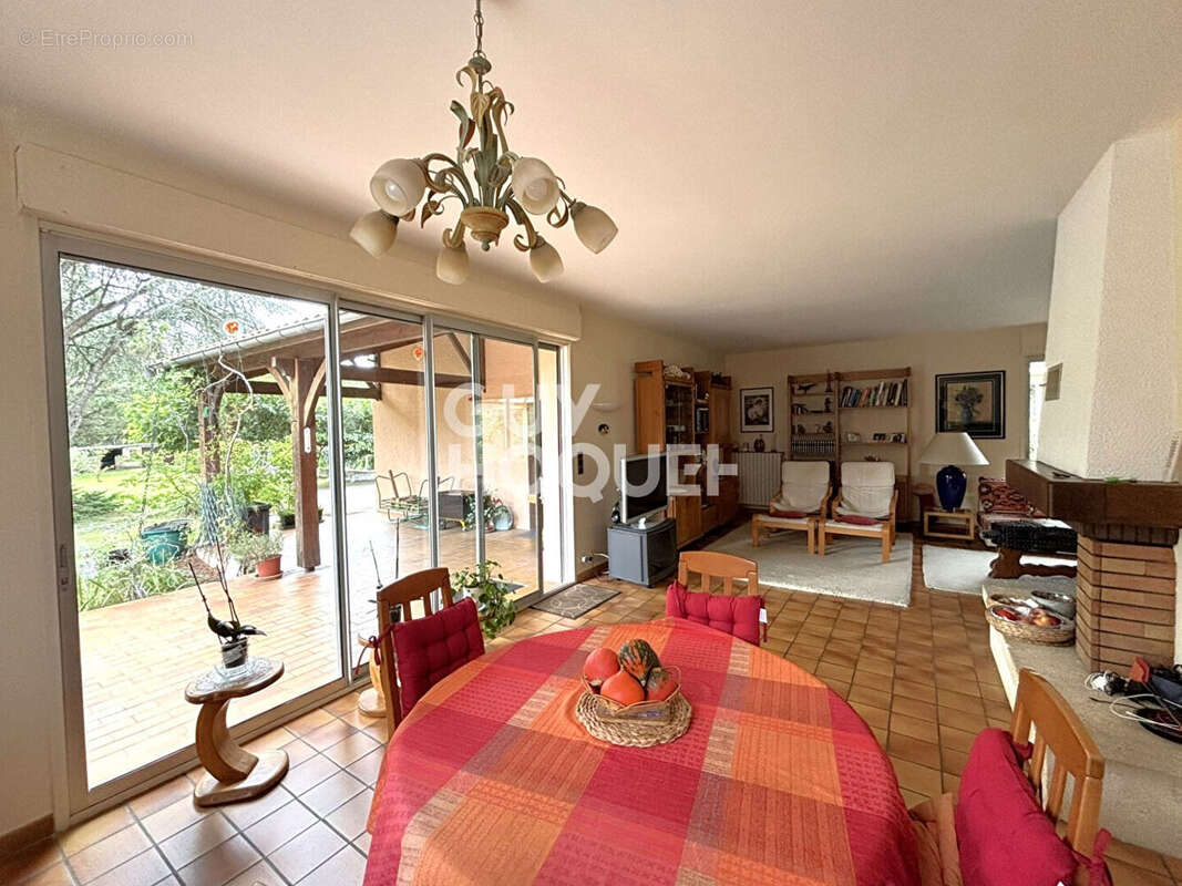 Maison à TOURNEFEUILLE