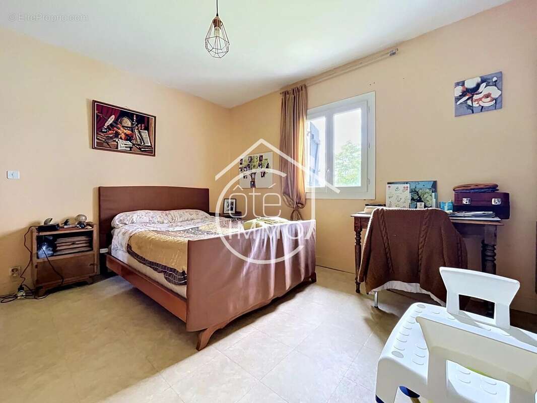 Maison à SAINTE-TERRE