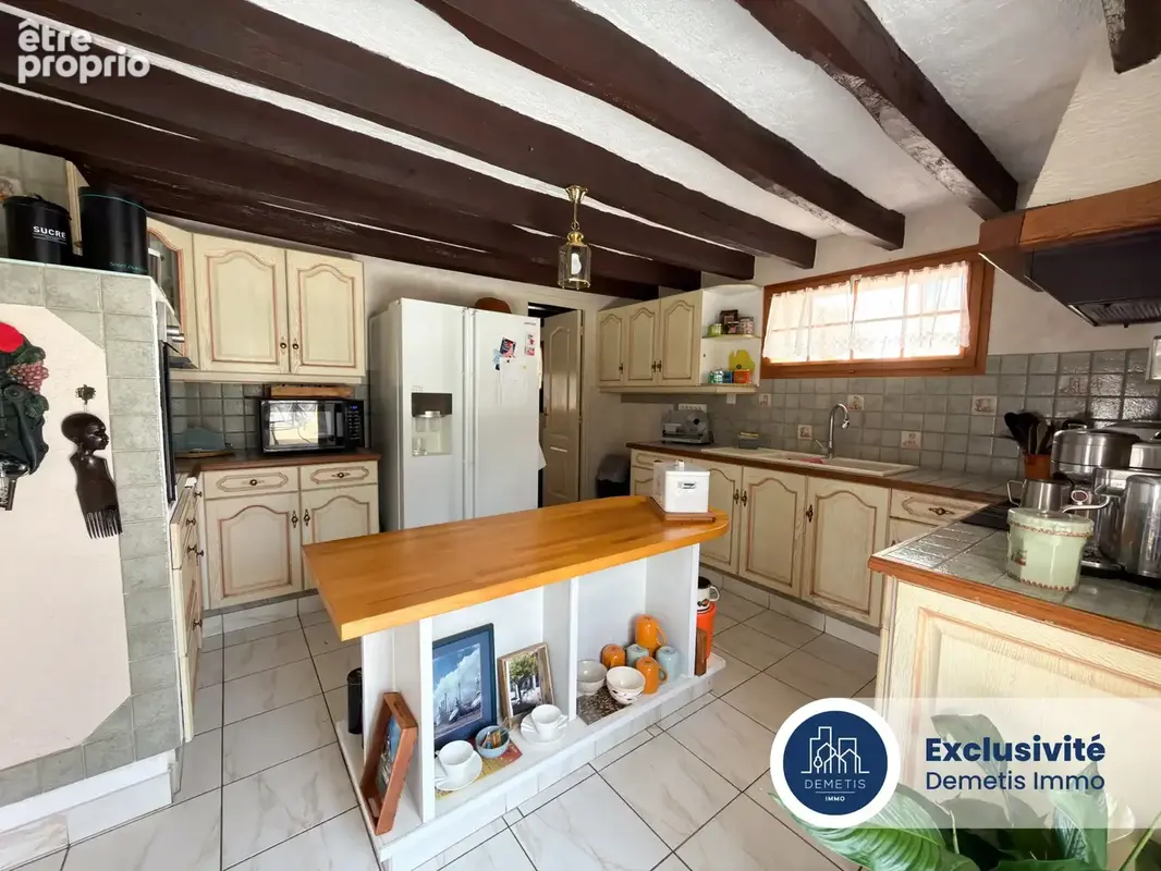 Propriété de caratère composée de deux maisons - photo 3
