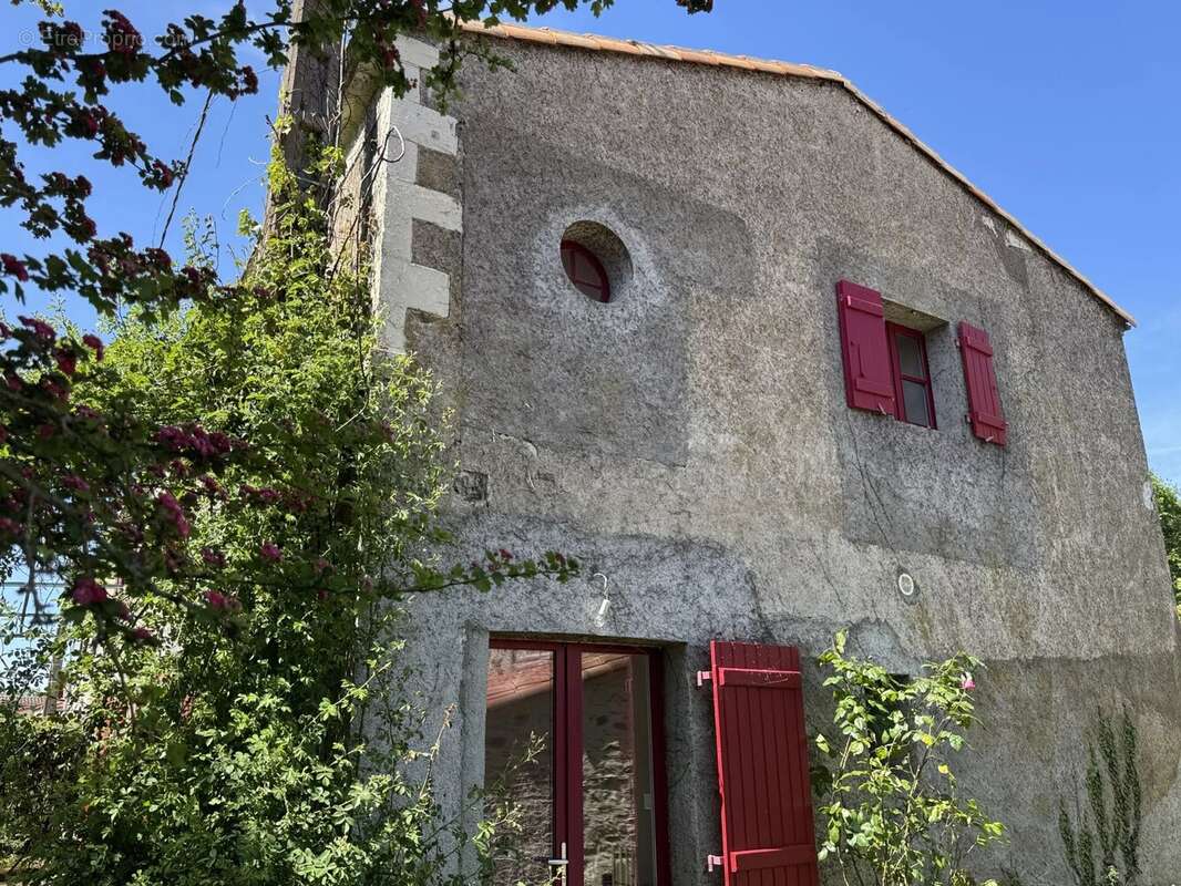 Maison à LA CHAPELLE-HEULIN