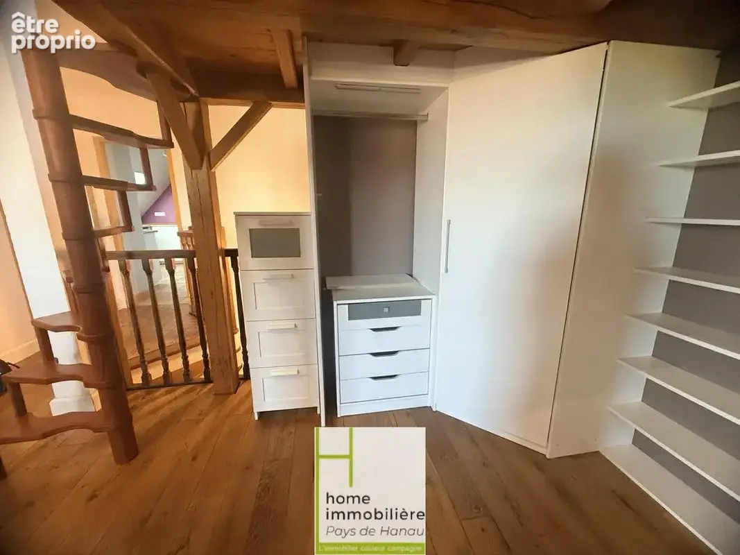 À Strasbourg, grand loft à acheter dernier étage 51 M2 SOL - photo 10