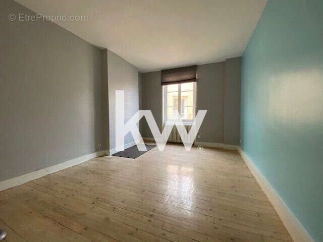 Appartement 74 m² à Saint-Etienne  - photo 7