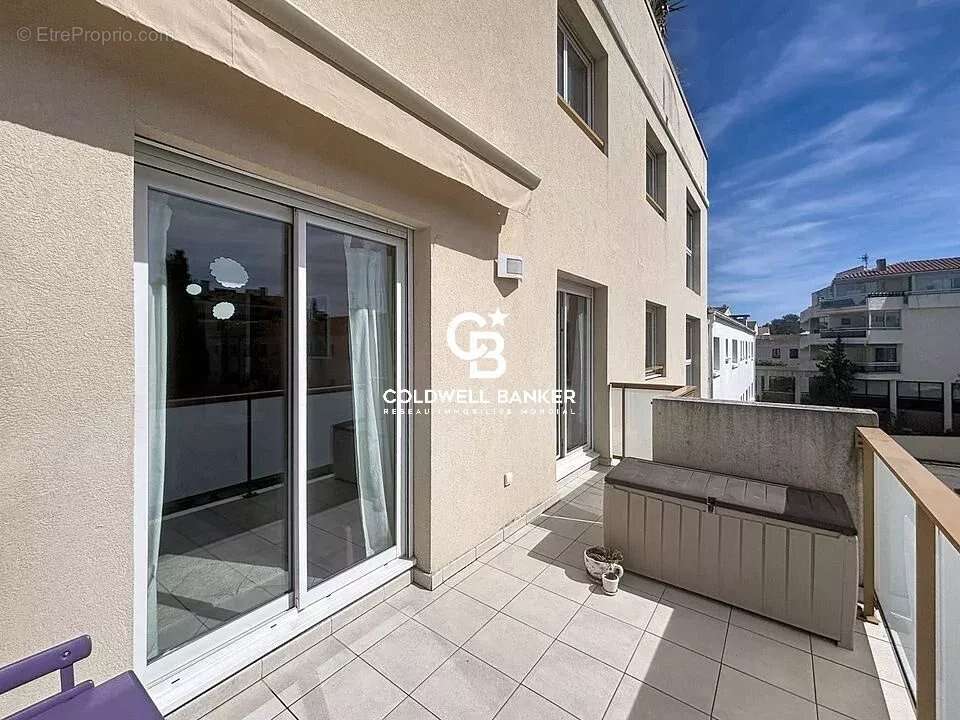 Appartement à FREJUS