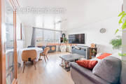 Appartement à FRESNES