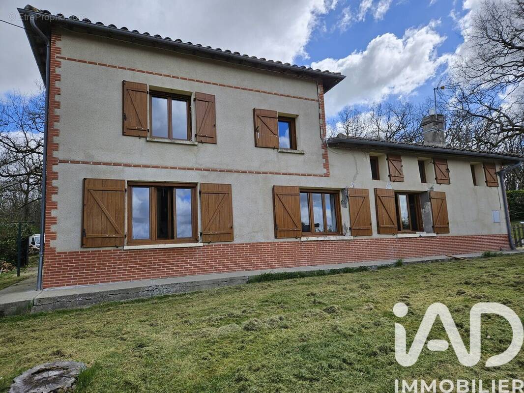 Photo 1 - Maison à ANGEVILLE