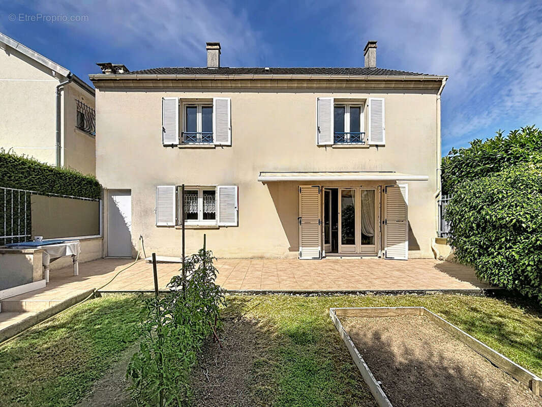 Maison Vitry Sur Seine 6 pièce(s) 233 m2 - photo 2