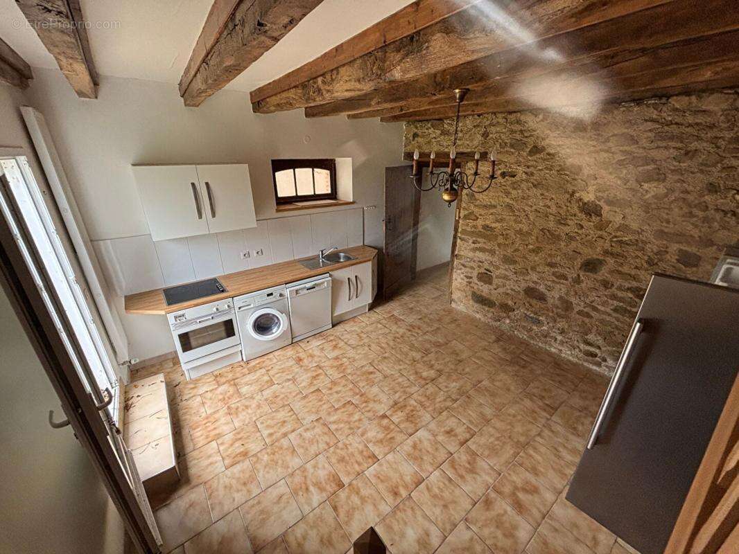 Maison à FLAVIGNAC