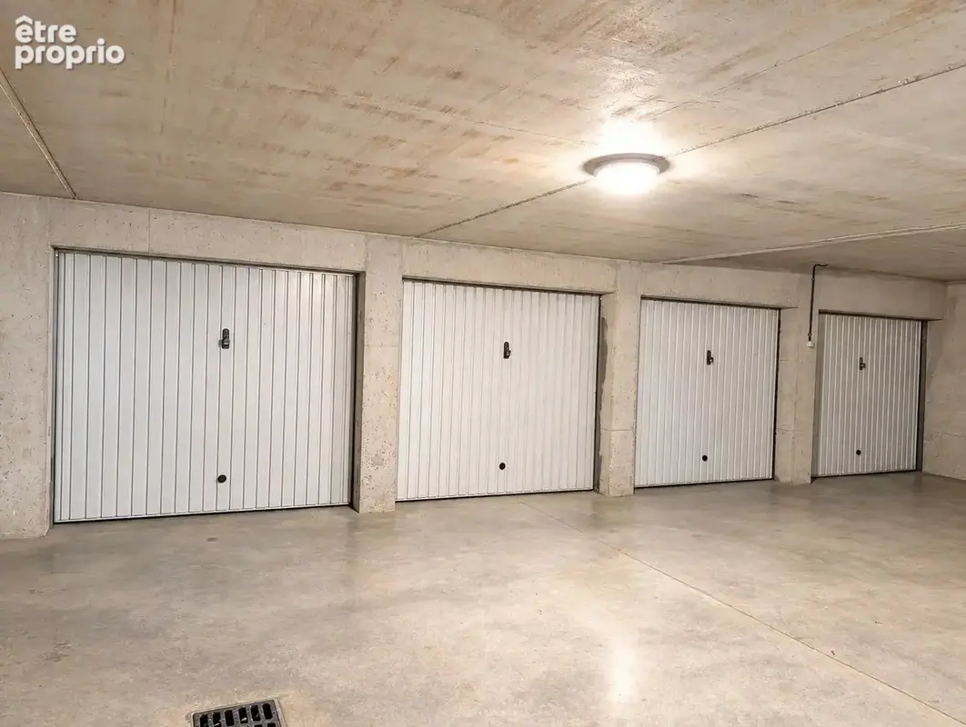 Réf. 2338 - Appartement F2 - Bowwindow, balcon et box - photo 8