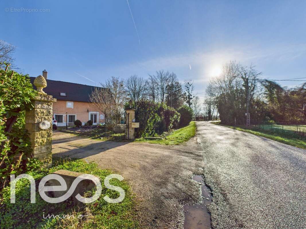 Maison à LABERGEMENT-LES-SEURRE