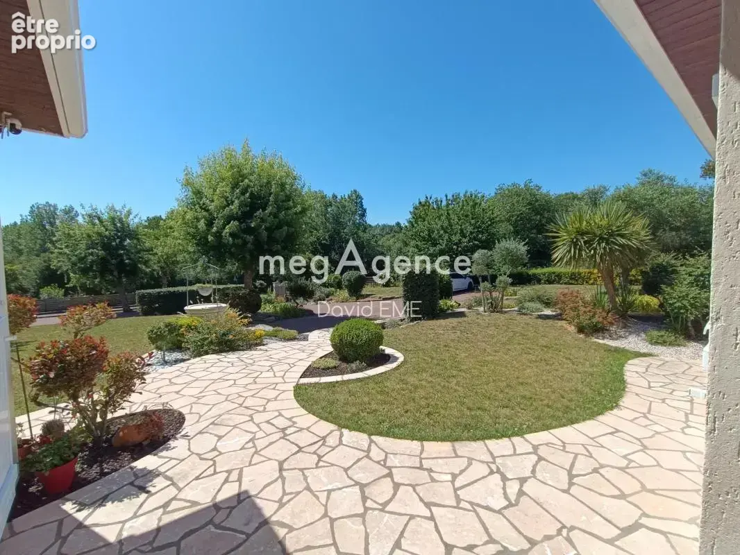 6 Pièces, 150 m2, 4 chambres, Maché - photo 2