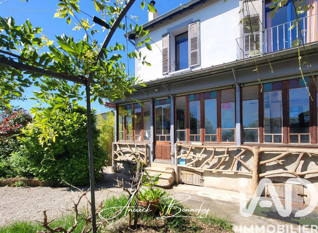 Photo 2 - Maison à ROMANS-SUR-ISERE