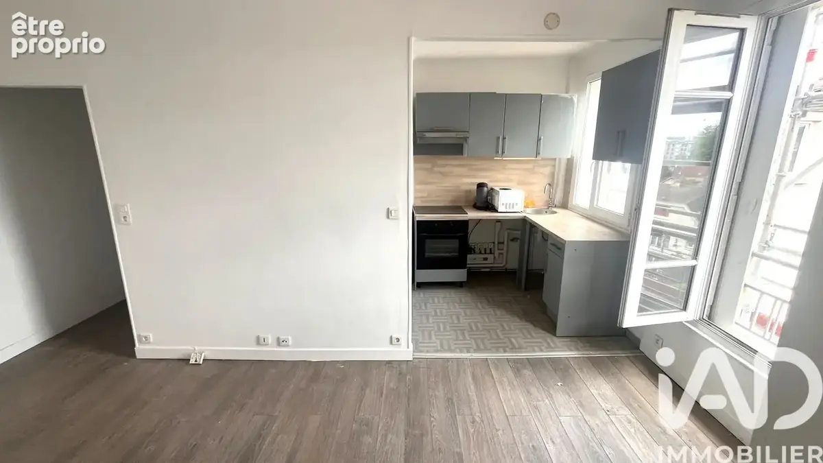 Photo 1 - Appartement à VILLENEUVE-LE-ROI