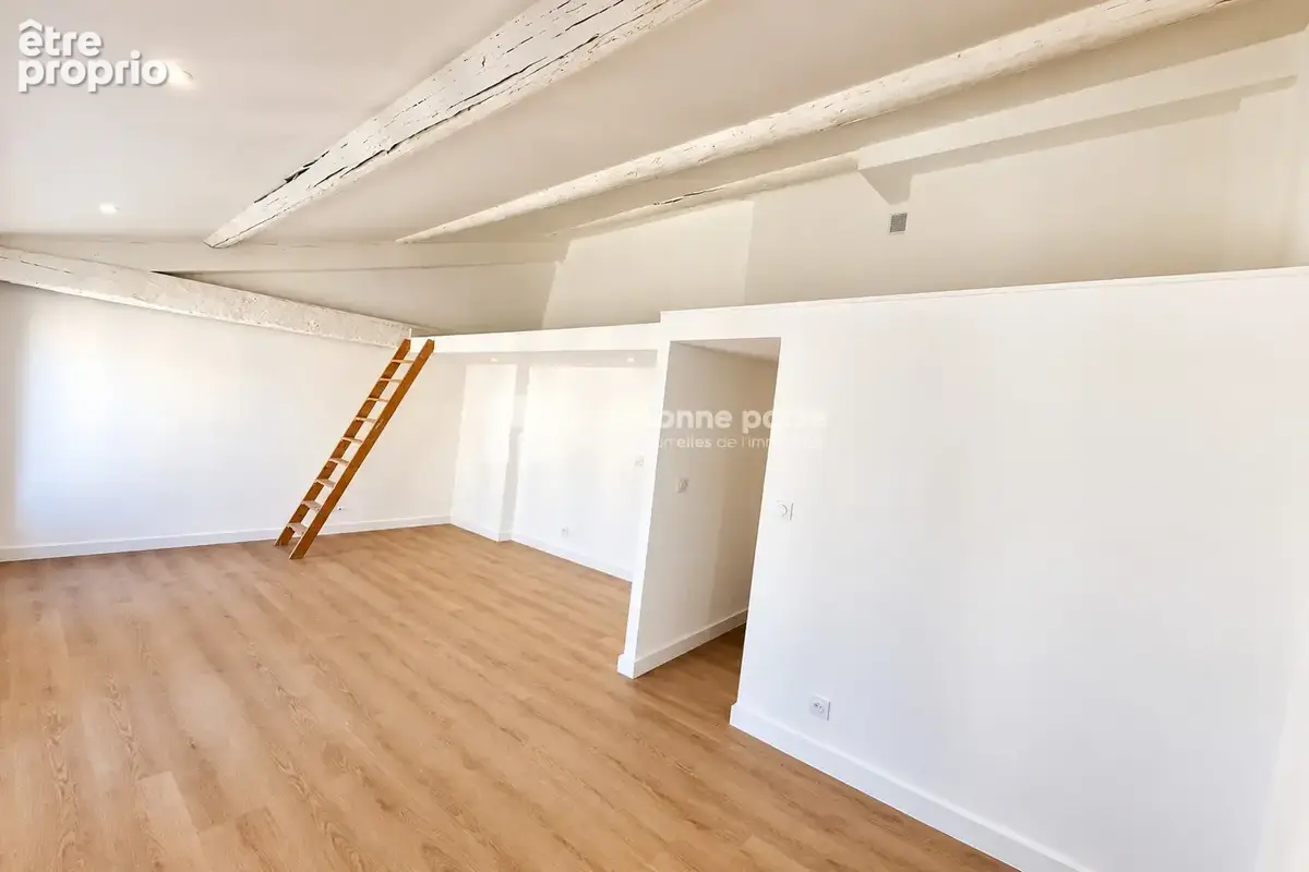 Appartement 25 m² à vendre à Marseille-1e (13001) - photo 2