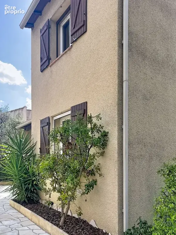 Maison Nimes 4 pièce(s) 97 m2 - photo 3