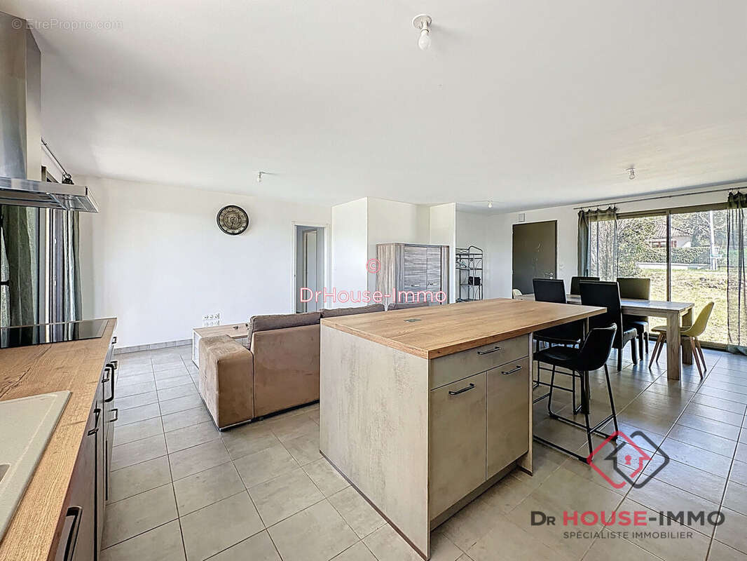 Maison 101 m² à Cubjac  - photo 32