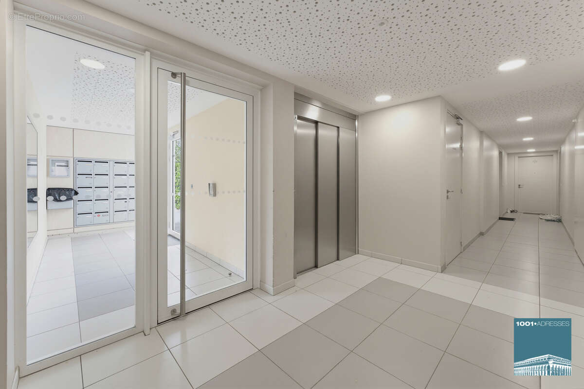 Appartement à PAREMPUYRE