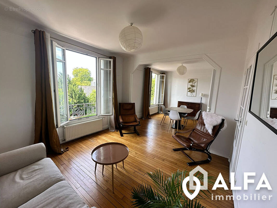 Appartement à ENGHIEN-LES-BAINS