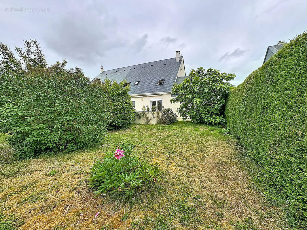 Maison à HEROUVILLETTE