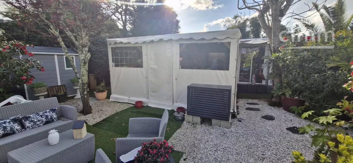 Terrain à GUJAN-MESTRAS