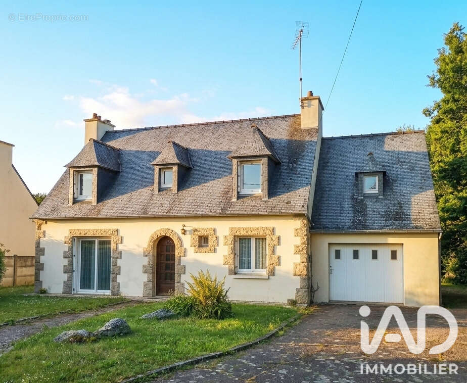 Photo 2 - Maison à SAINT-CLET