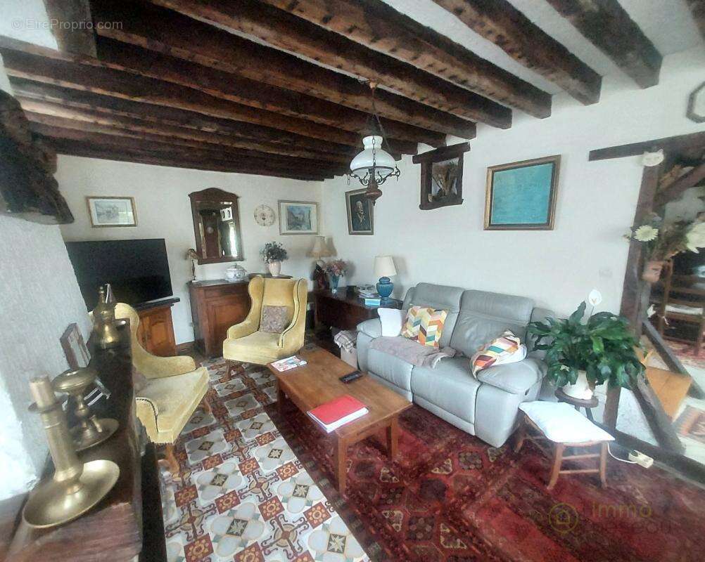 Maison à HEROUVILLE