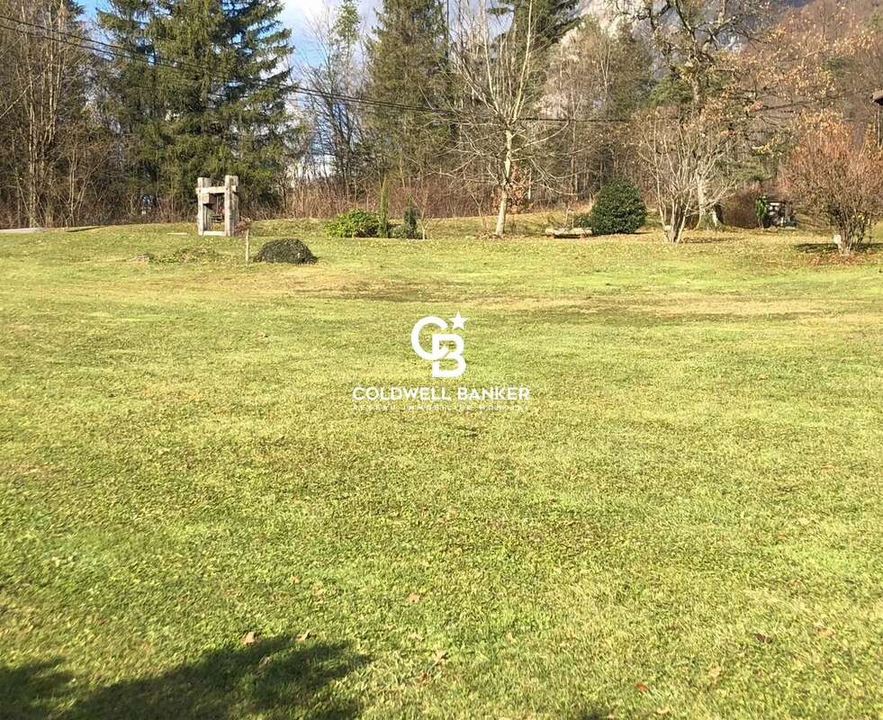 Terrain - 750 m² - magland - secteur oex-luzier - photo 3