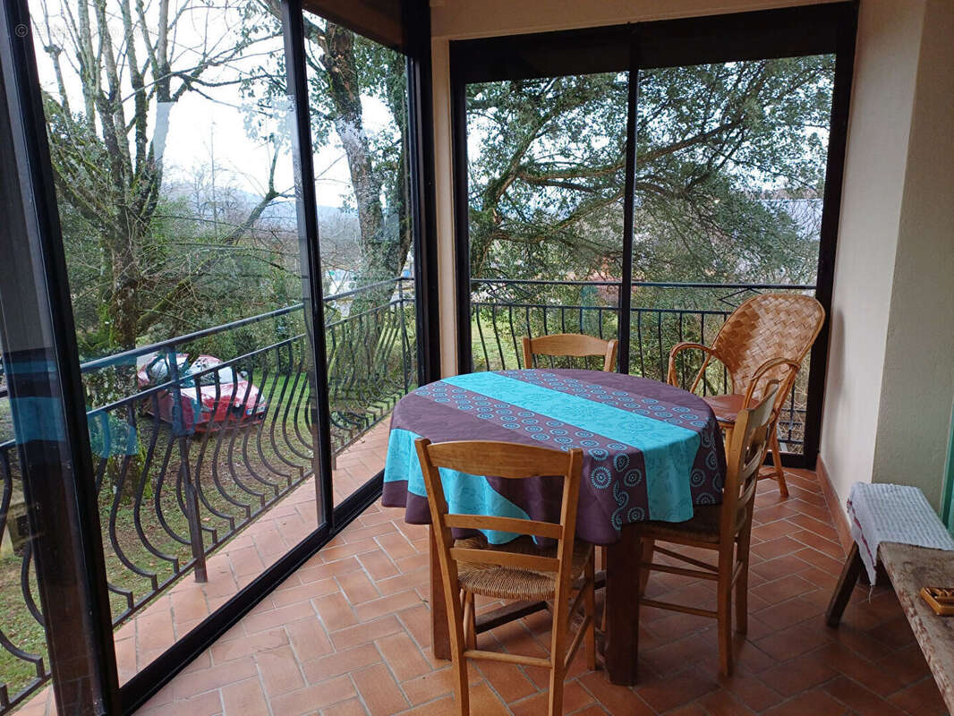 Maison à LACAPELLE-MARIVAL