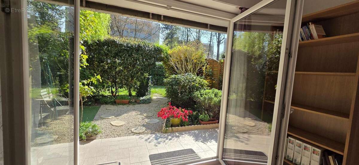 Photo 2 - Appartement à VERRIERES-LE-BUISSON