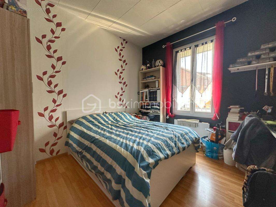 Appartement à AIX-LES-BAINS
