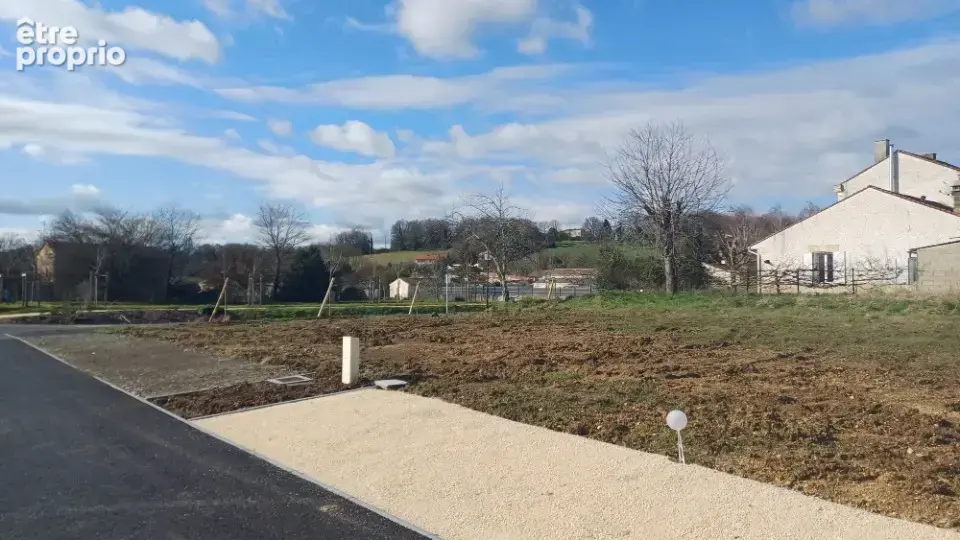 Terrain 664 m² à vendre à Trois-Palis (16730) - photo 3