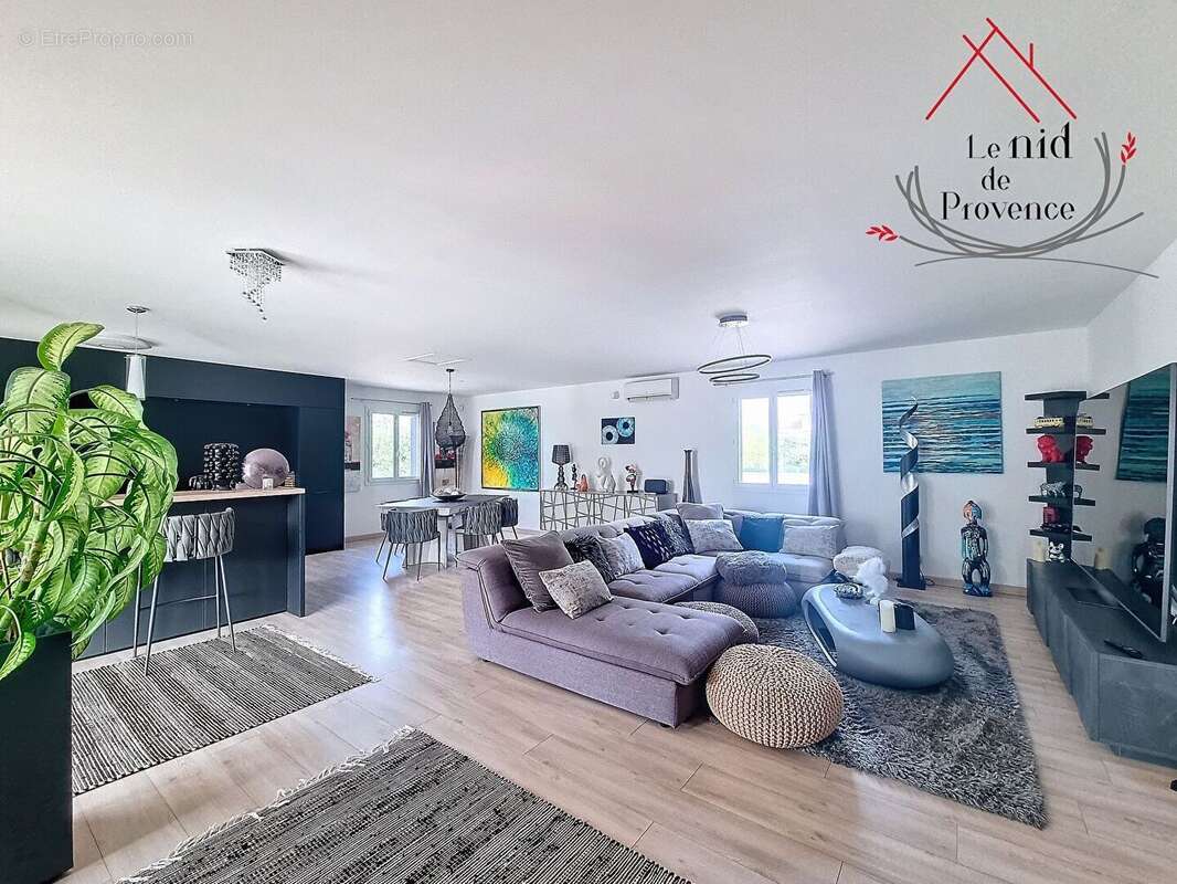 Maison à CABRIERES-D'AVIGNON