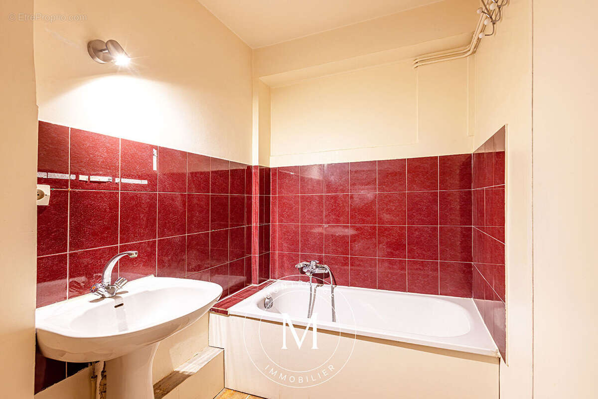 Appartement à MONTROUGE