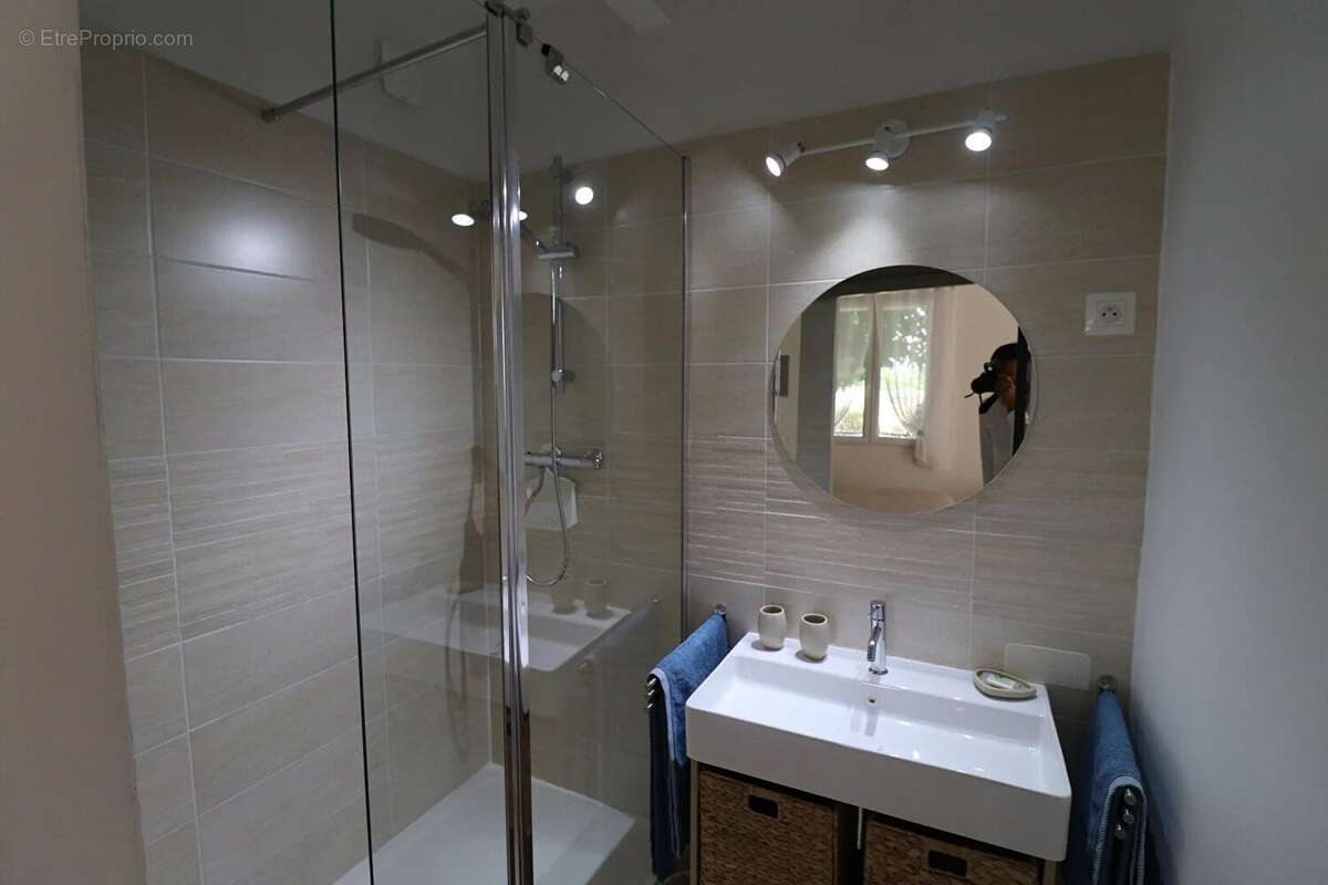 Maison à LA CADIERE-D'AZUR