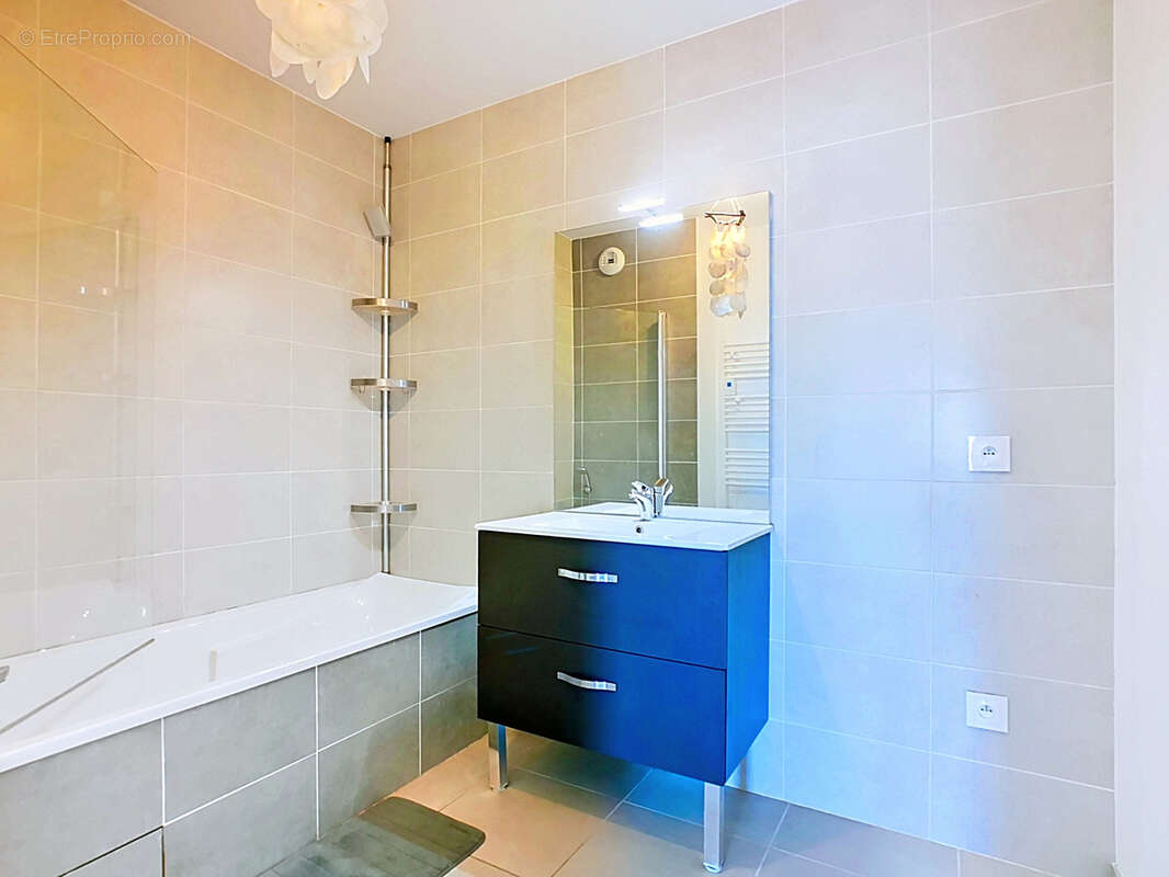 Appartement à ECHIROLLES