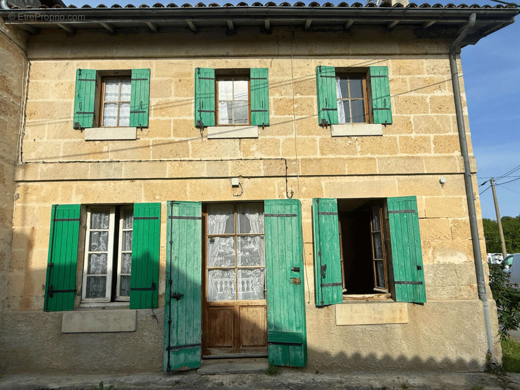 Maison à SAINT-LAURENT-D'ARCE