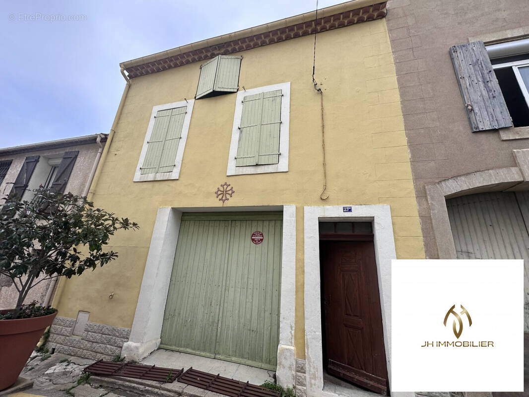 Maison à NISSAN-LEZ-ENSERUNE