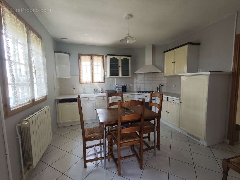 Maison à CLERMONT-FERRAND