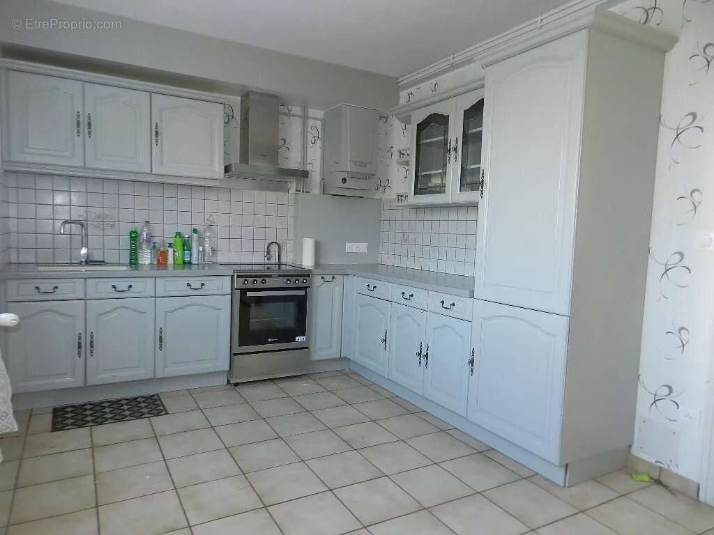 Maison à SAINT-PIERRE-SUR-DIVES