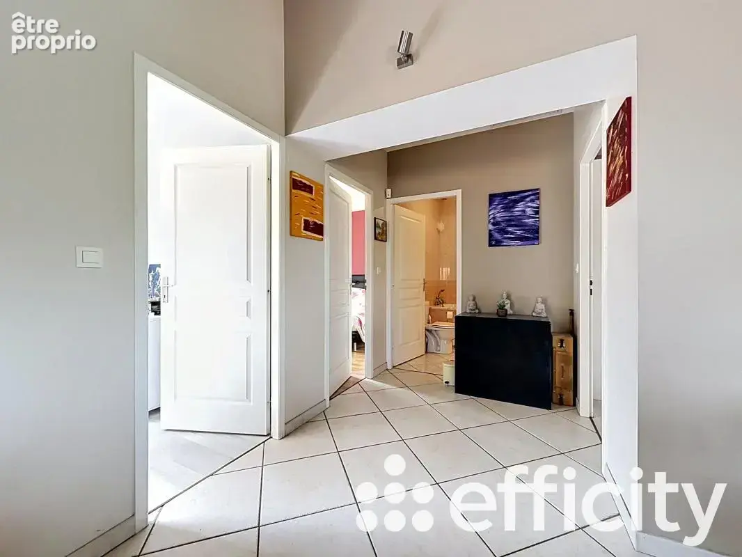 Maison 156 m² à Villeurbanne  - photo 11